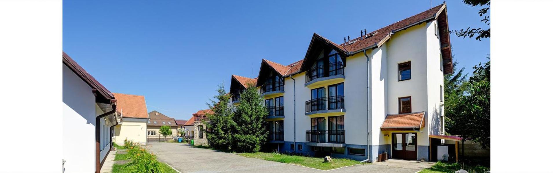 Pensiunea Casa Saxonia Risnov Exterior photo